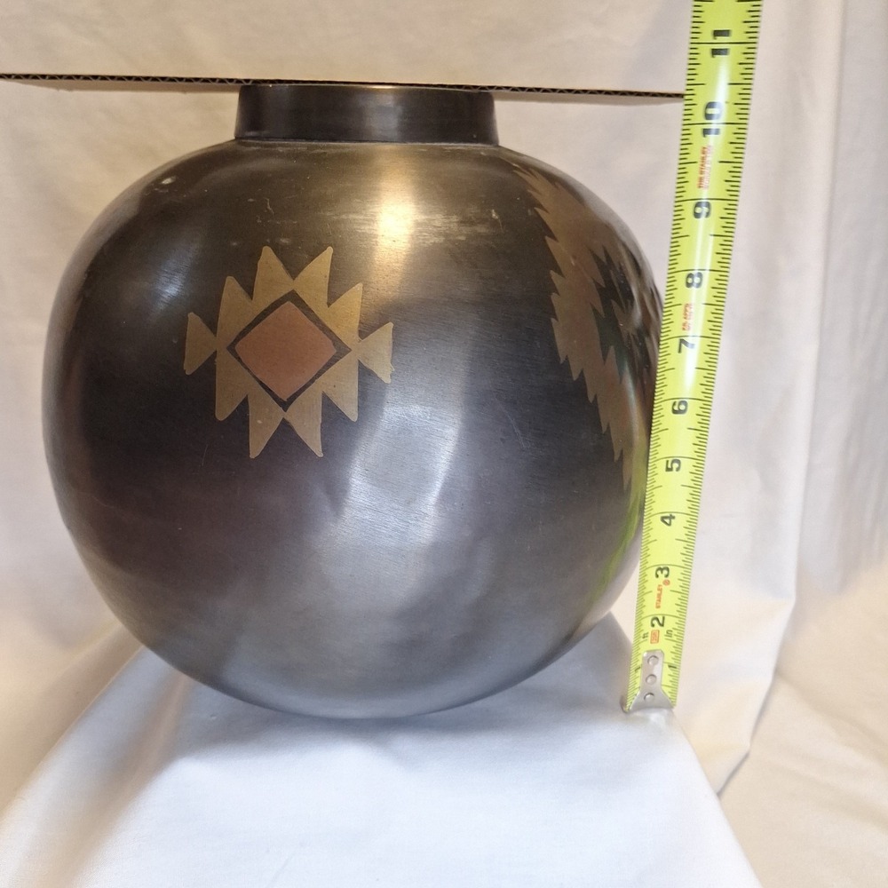 11.5" x 10.75" Vintage MCM Brass Art Ware Vase AMC NY Boho Geometric Southwest - Picture 14 of 16